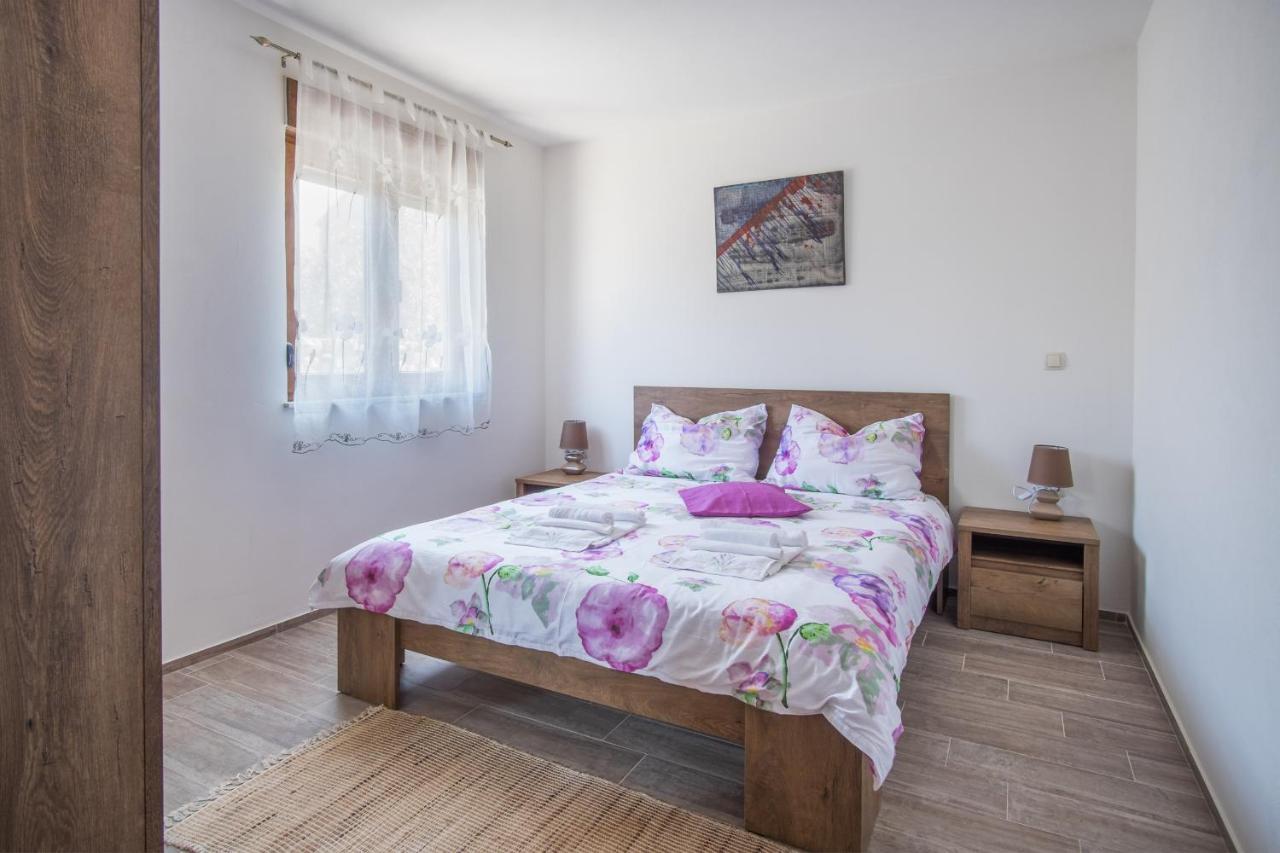 Villa Dijana East Linardići Kültér fotó