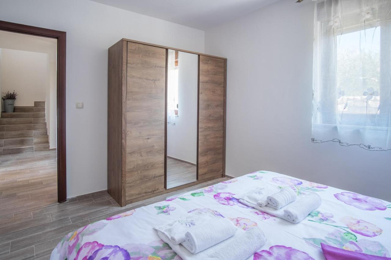 Villa Dijana East Linardići Kültér fotó